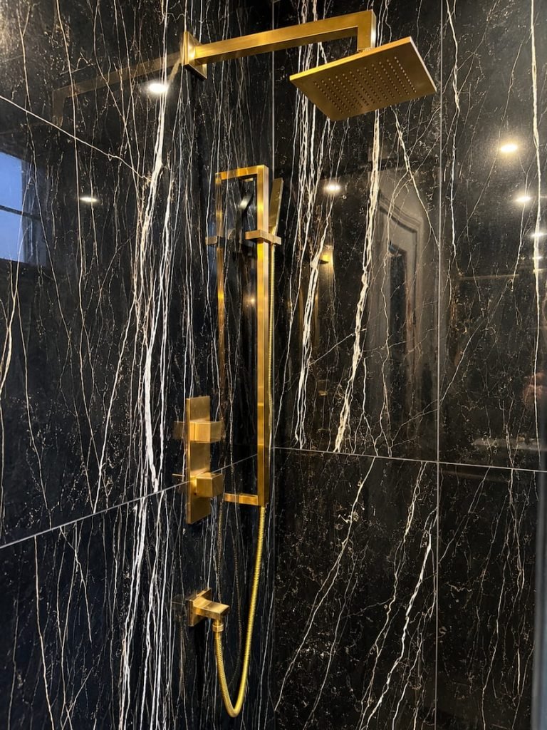 Modern Guest Bathroom Remodel